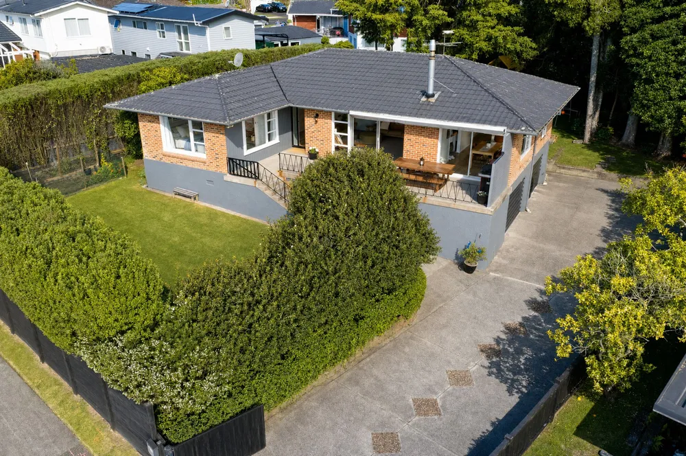 Photos of 41 Walpole Avenue