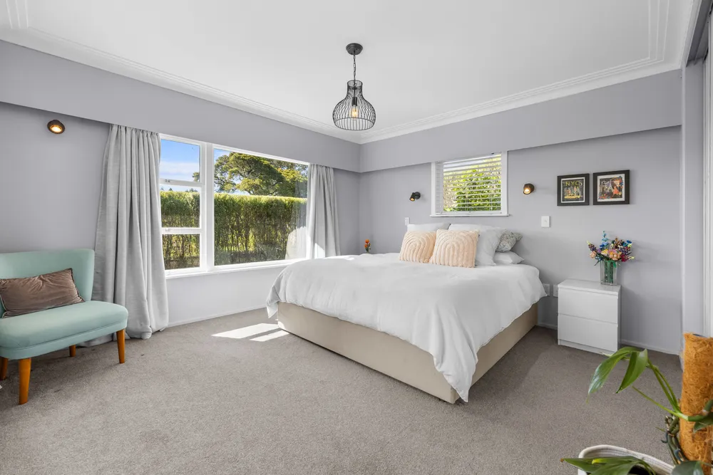 Photos of 41 Walpole Avenue