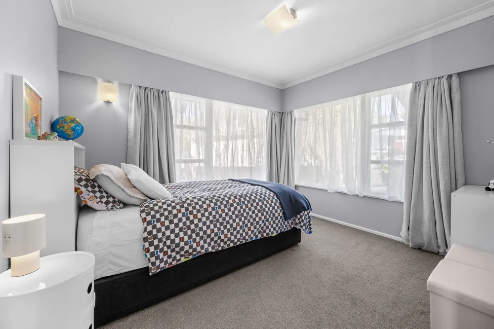 Photos of 41 Walpole Avenue