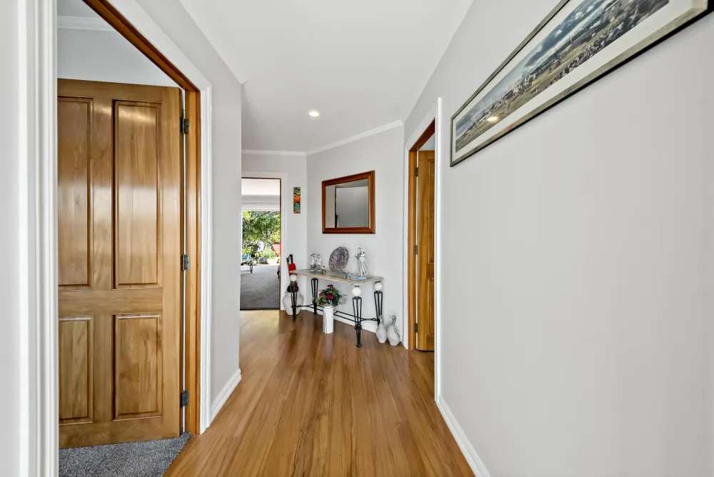 Photos of 47B Waimarie Street