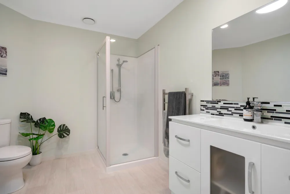 Photos of 27A Dalton Drive