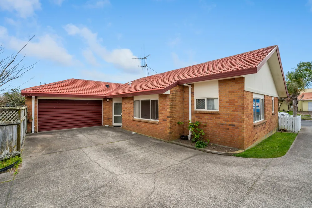 Photos of 27A Dalton Drive