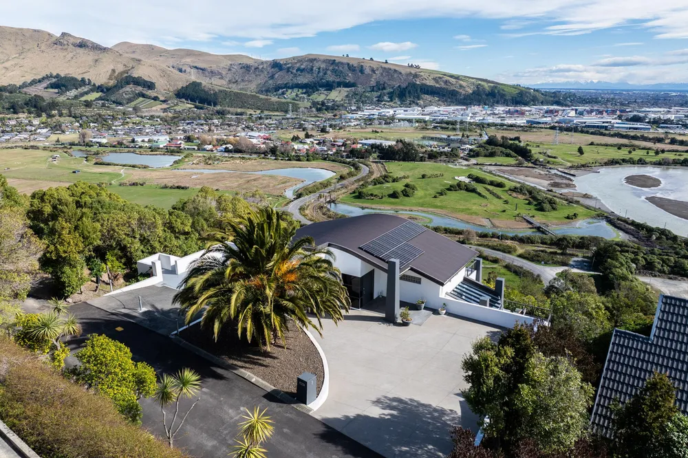 Photos of 8 Valley View