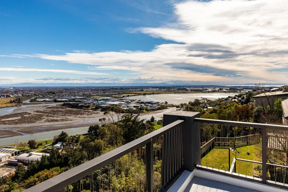 Photos of 8 Valley View