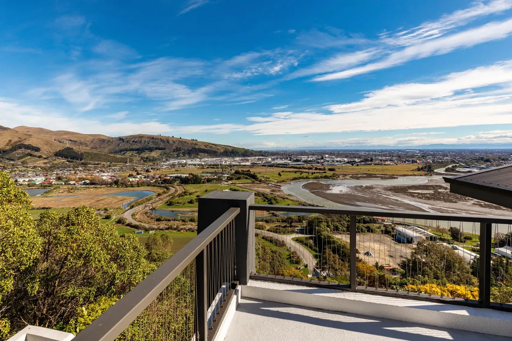 Photos of 8 Valley View
