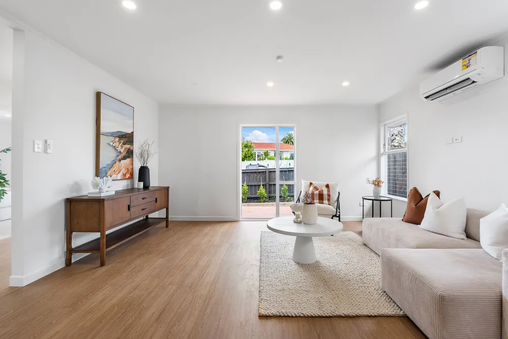 Photos of 46 Fairclough Road