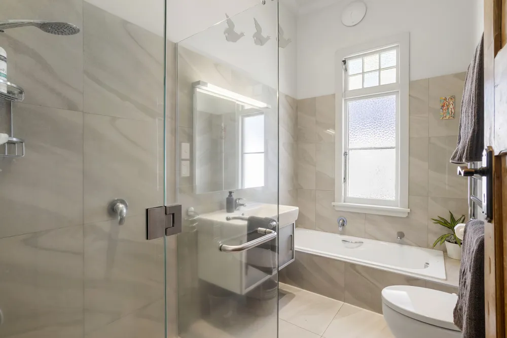 Photos of 31 Allendale Road