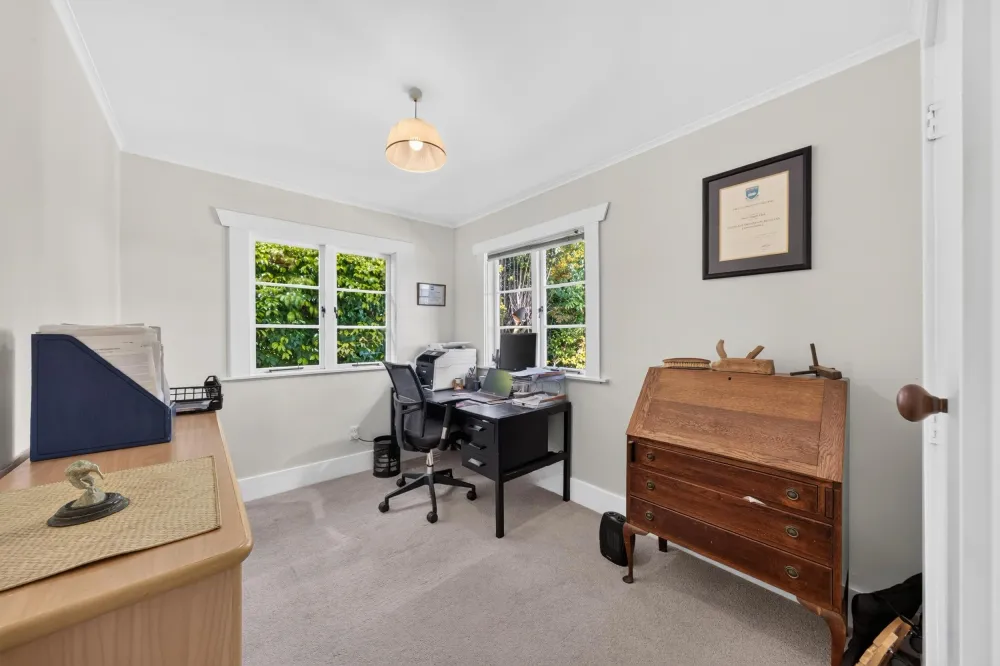 Photos of 14 Waiatarua Road