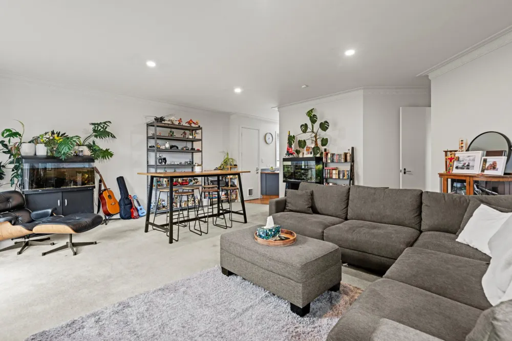 Photos of 501A Church Street