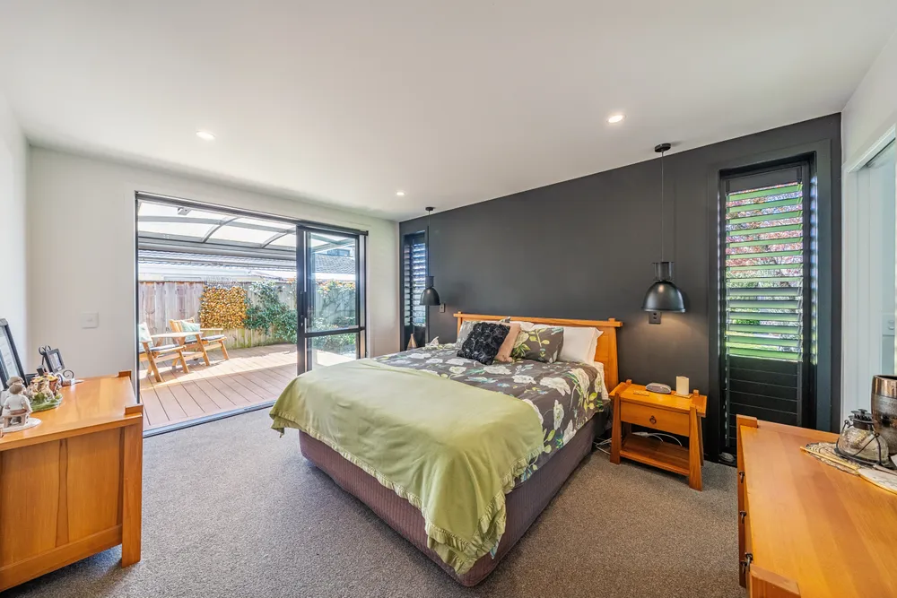 Photos of 46 Gibbons Street