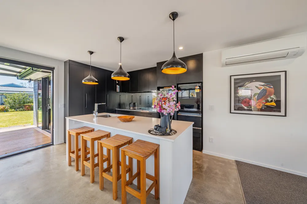 Photos of 46 Gibbons Street