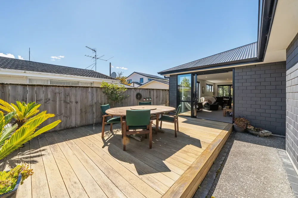 Photos of 46 Gibbons Street