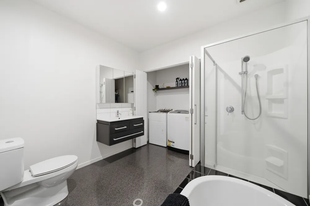 Photos of 142 Cavendish Road