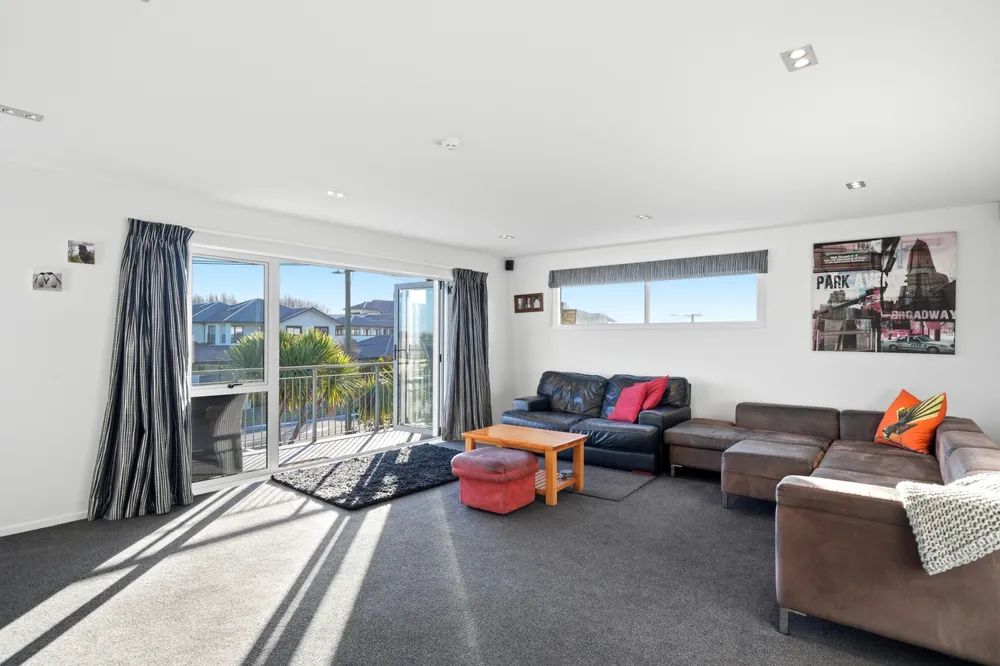Photos of 142 Cavendish Road