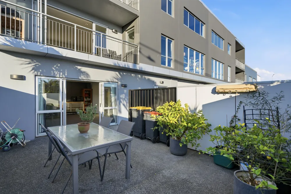 Photos of 142 Cavendish Road