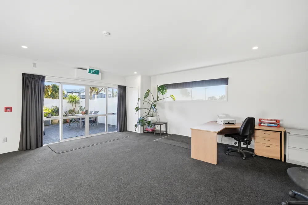 Photos of 142 Cavendish Road