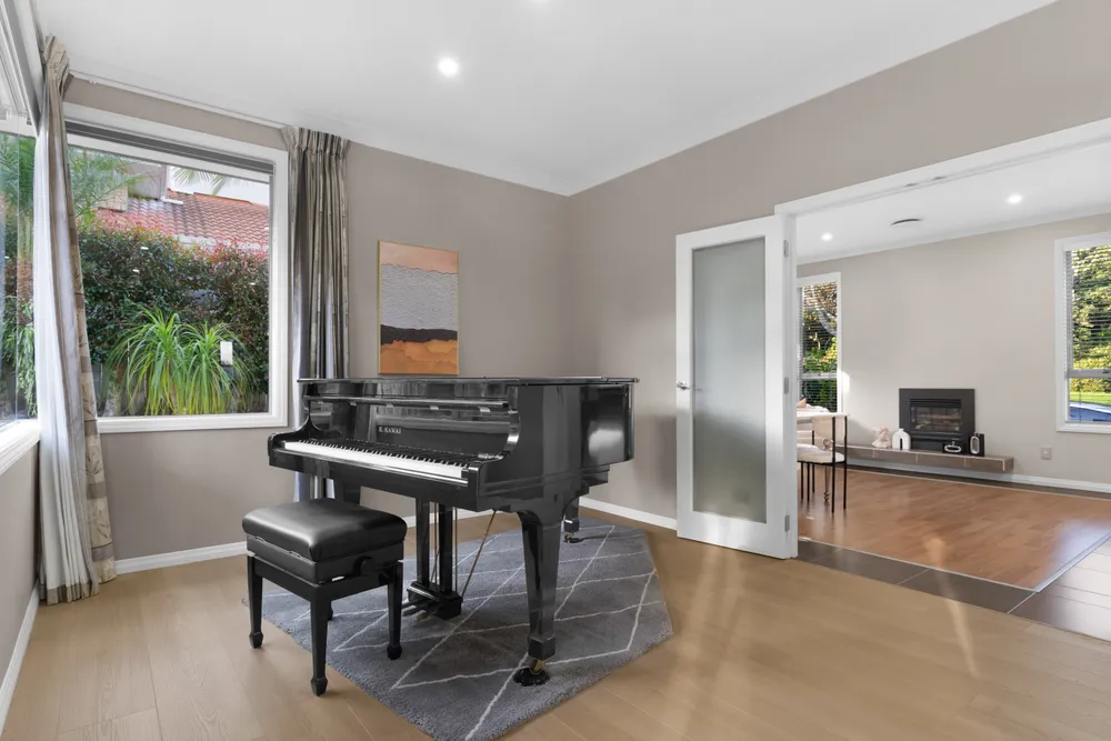 Photos of 28 Mission Heights Drive