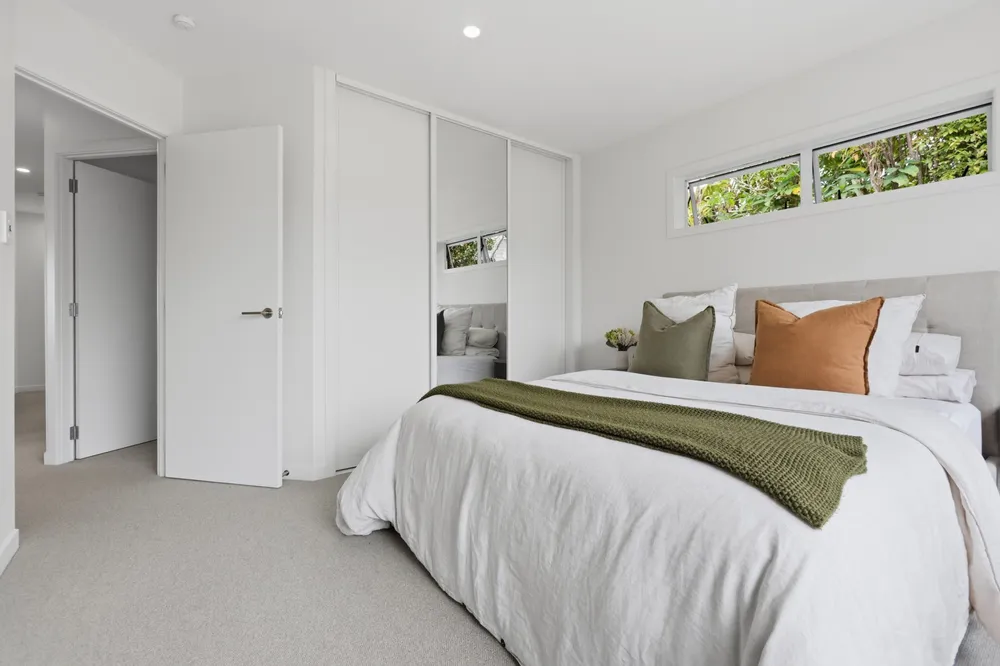 Photos of 2 Southgate Road