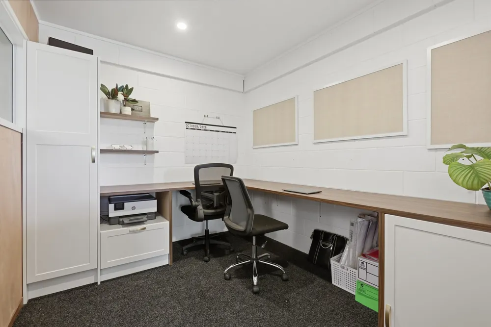 Photos of 2 Southgate Road