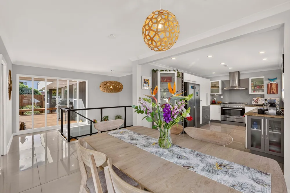 Photos of 14 Steele Street