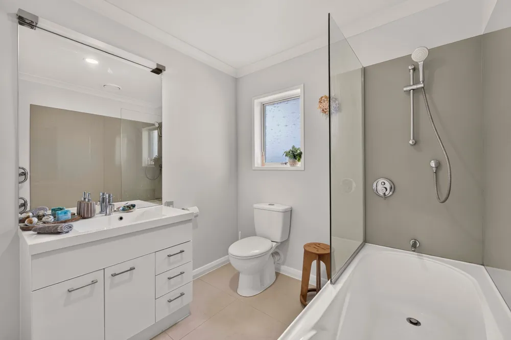 Photos of 14 Steele Street