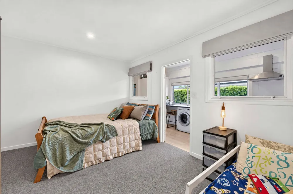 Photos of 14 Steele Street