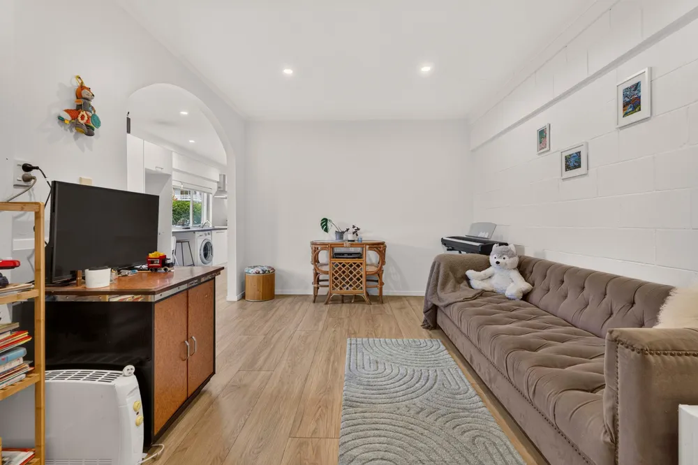Photos of 14 Steele Street