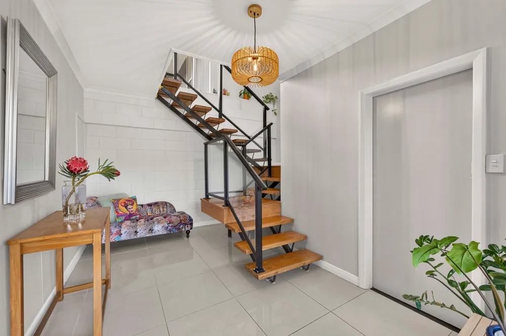 Photos of 14 Steele Street
