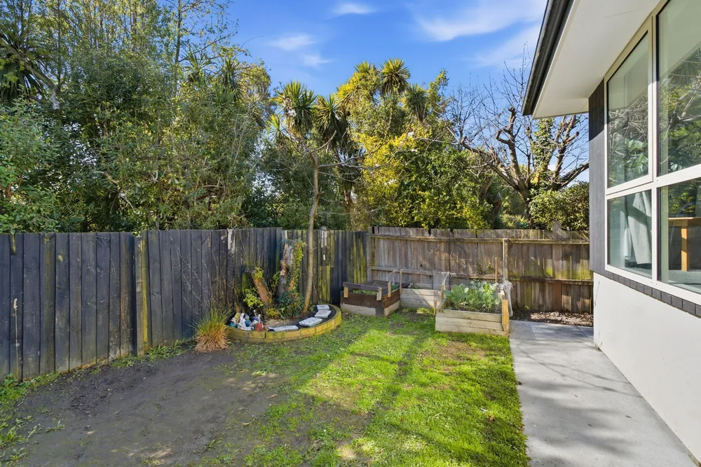 Photos of 58 Orrick Crescent