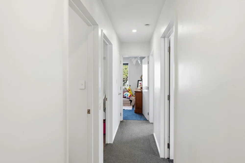 Photos of 58 Orrick Crescent