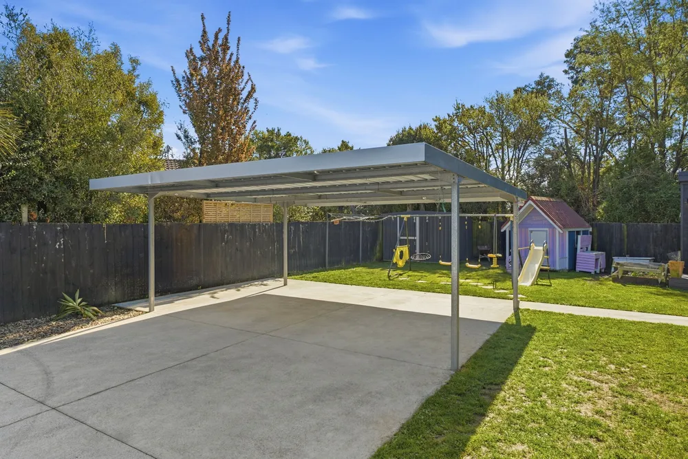 Photos of 58 Orrick Crescent