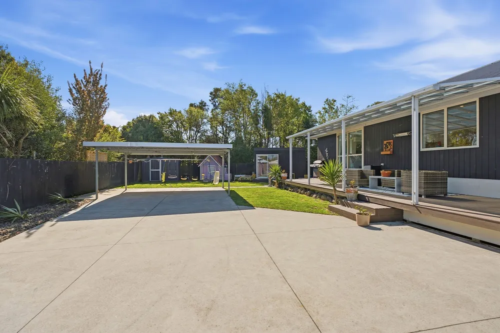 Photos of 58 Orrick Crescent