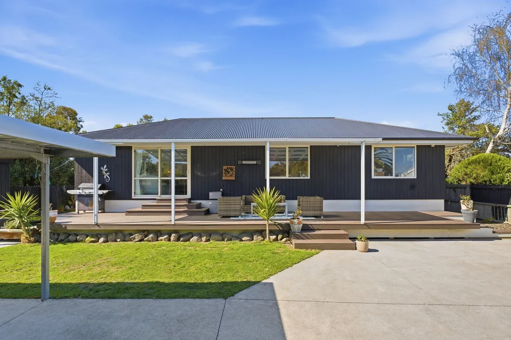 Photos of 58 Orrick Crescent