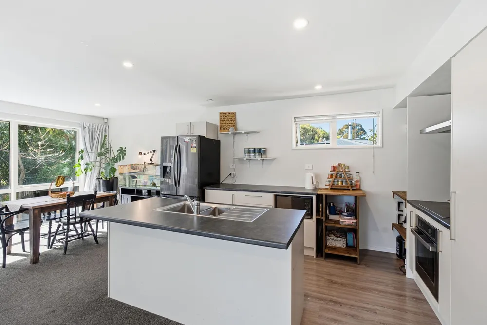 Photos of 58 Orrick Crescent