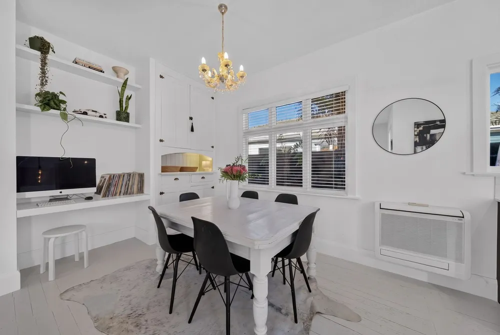 Photos of 117 Forfar Street
