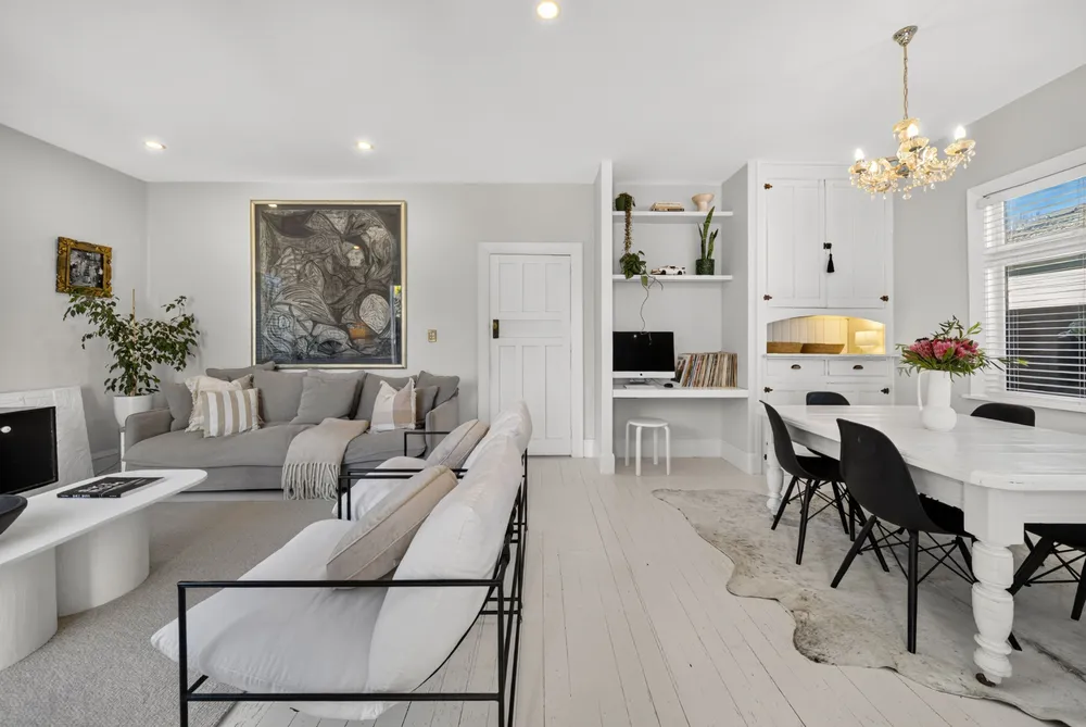 Photos of 117 Forfar Street