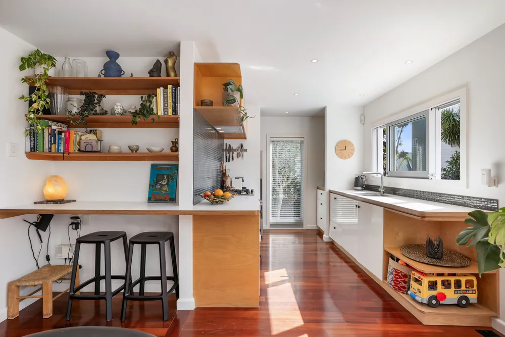 Photos of 25 Warnock Street
