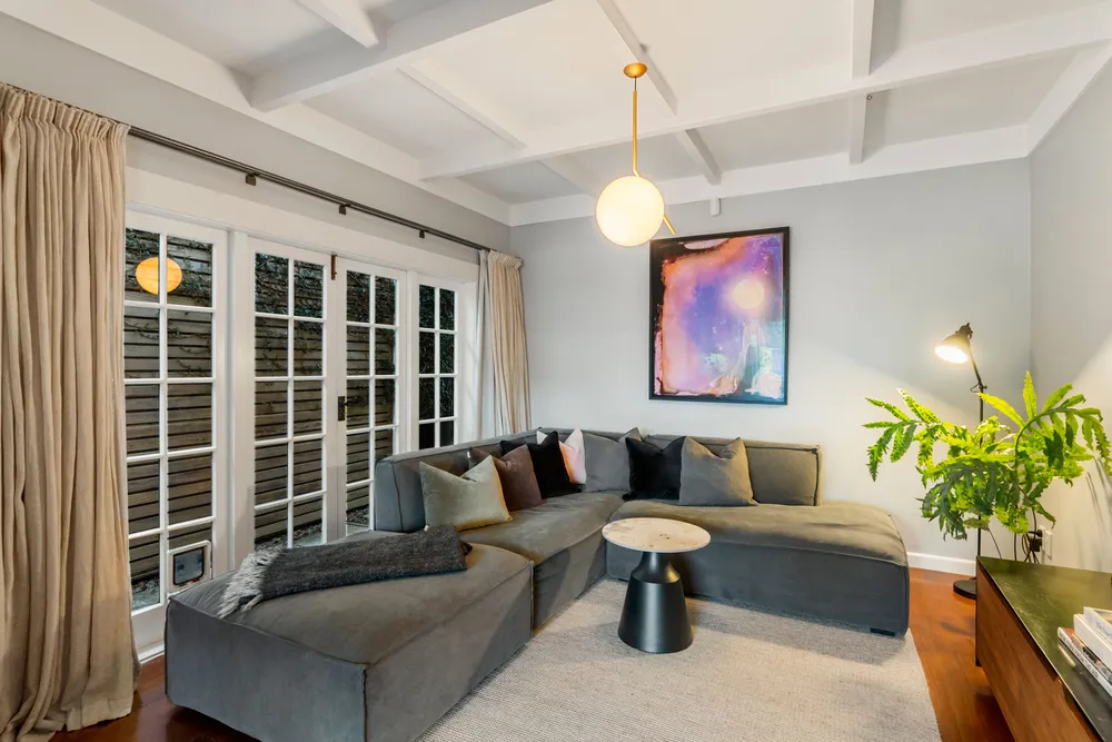 Photos of 25 Warnock Street