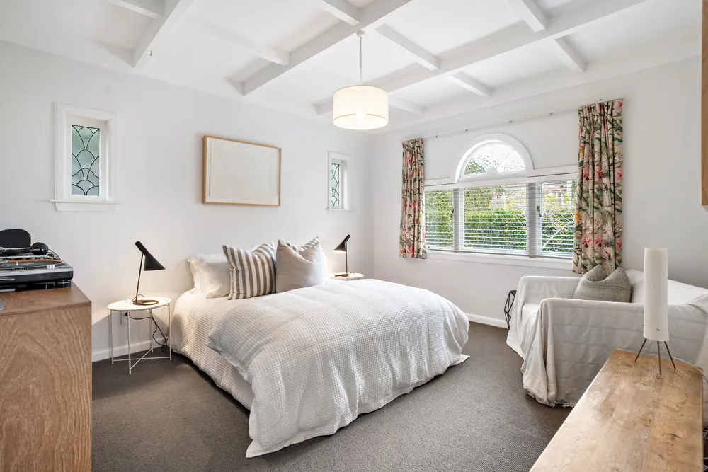 Photos of 25 Warnock Street