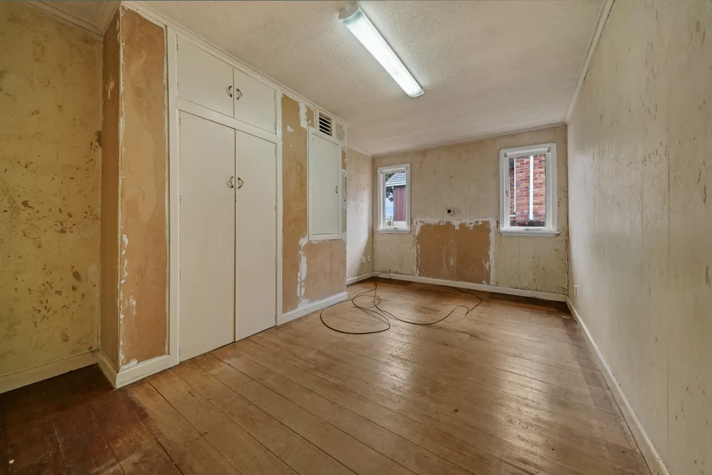 Photos of 66 Staveley Avenue