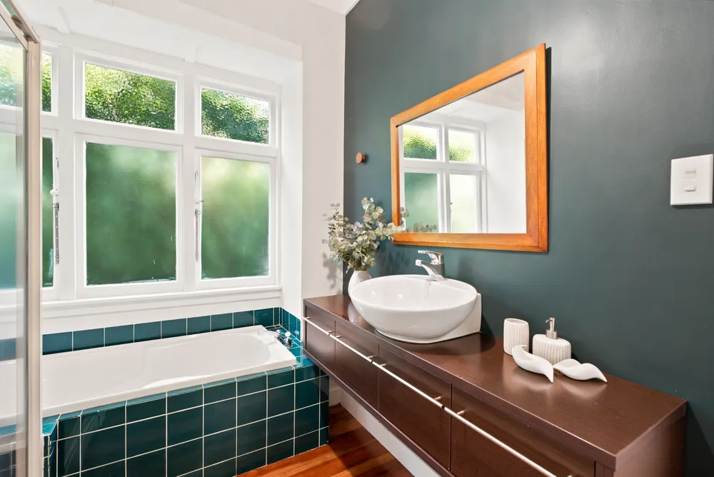 Photos of 44 Cambourne Road