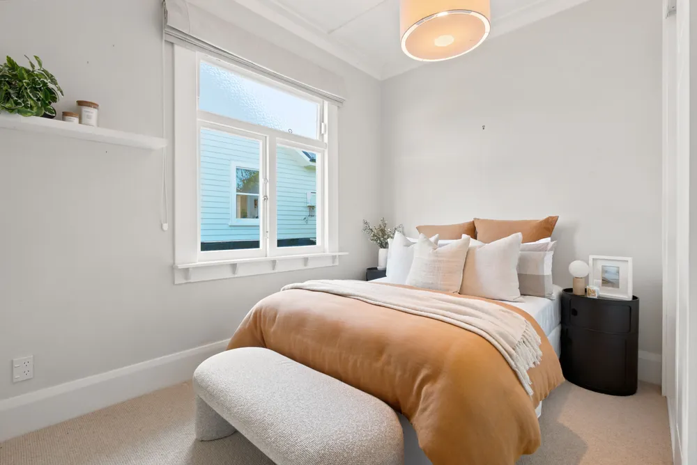 Photos of 44 Cambourne Road