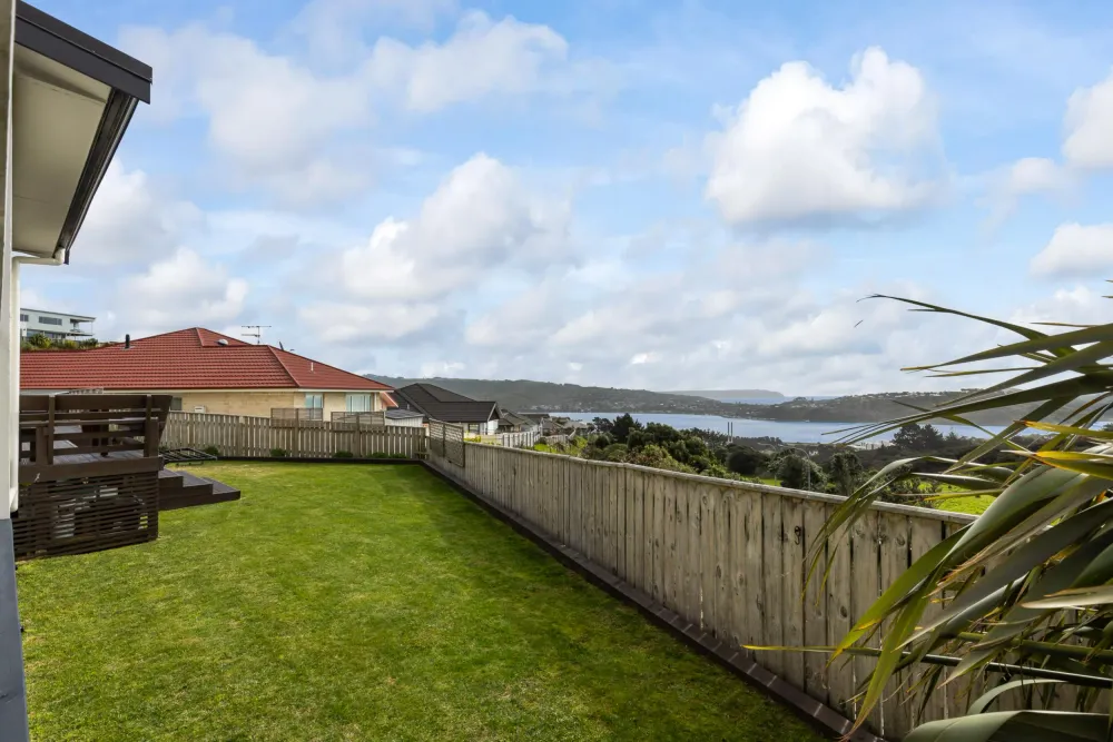 Photos of 1 Greenstone Place
