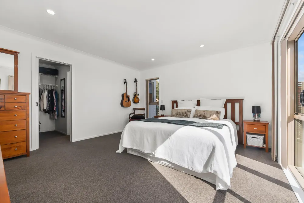 Photos of 1 Greenstone Place