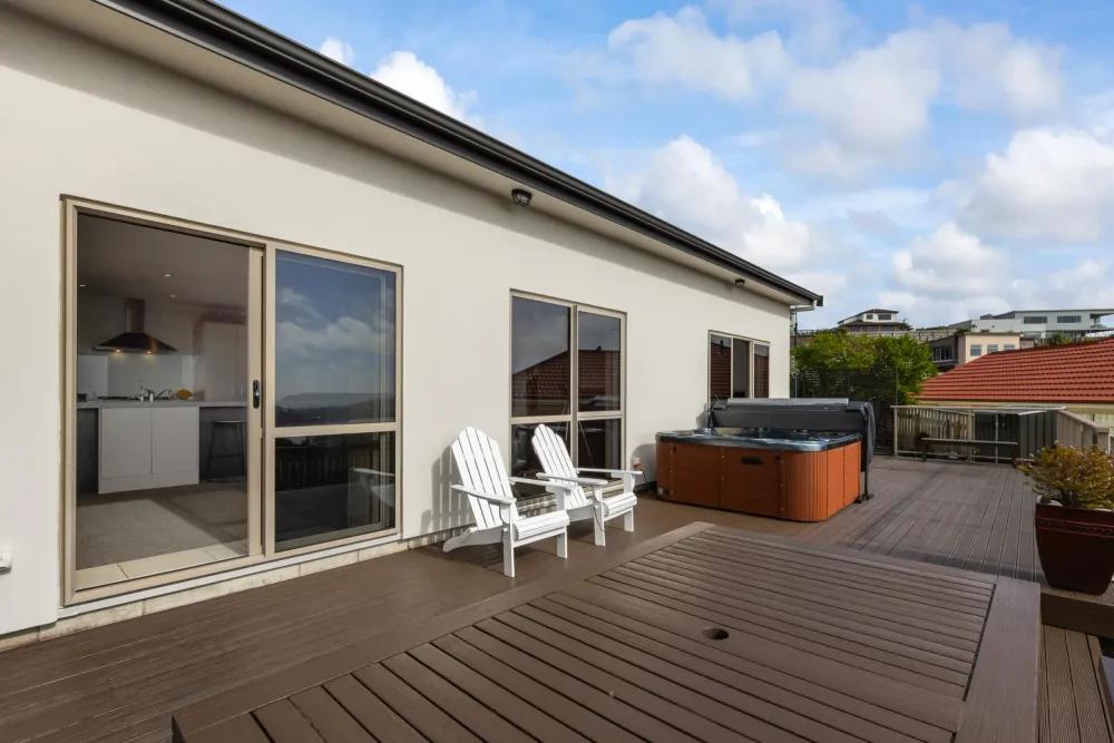 Photos of 1 Greenstone Place