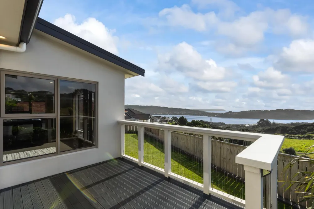 Photos of 1 Greenstone Place