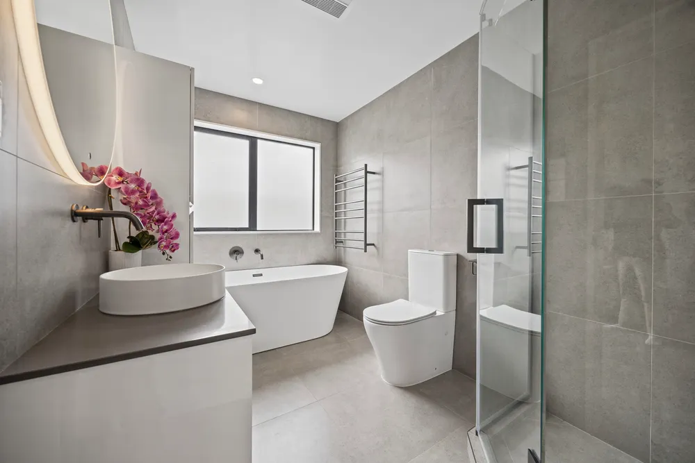 Photos of 50A Ohinerau Street
