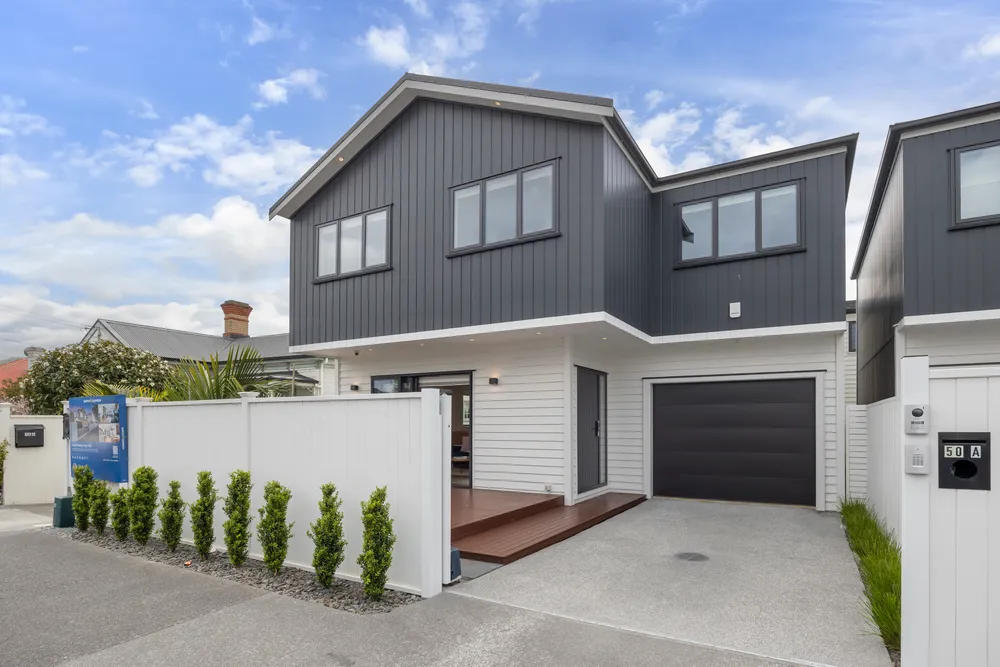 Photos of 50A Ohinerau Street