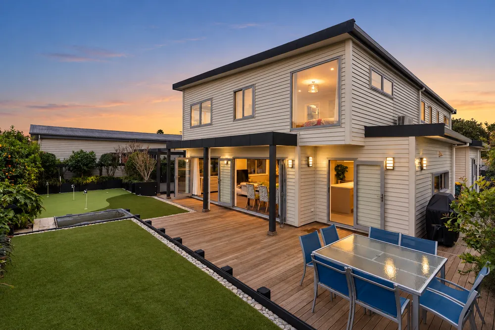 Photos of 12A Kowhai Avenue