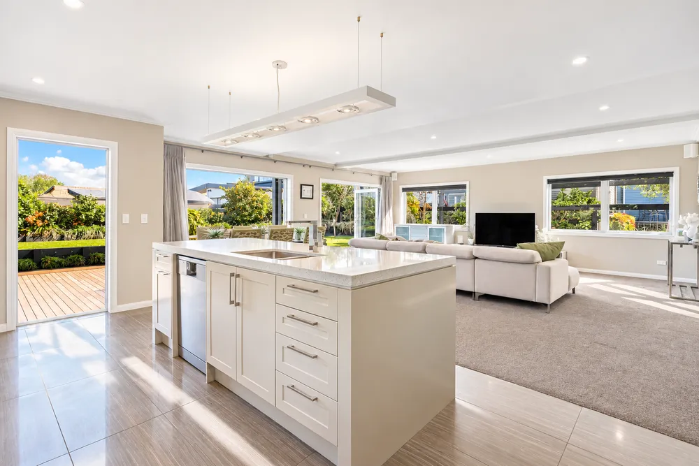 Photos of 12A Kowhai Avenue